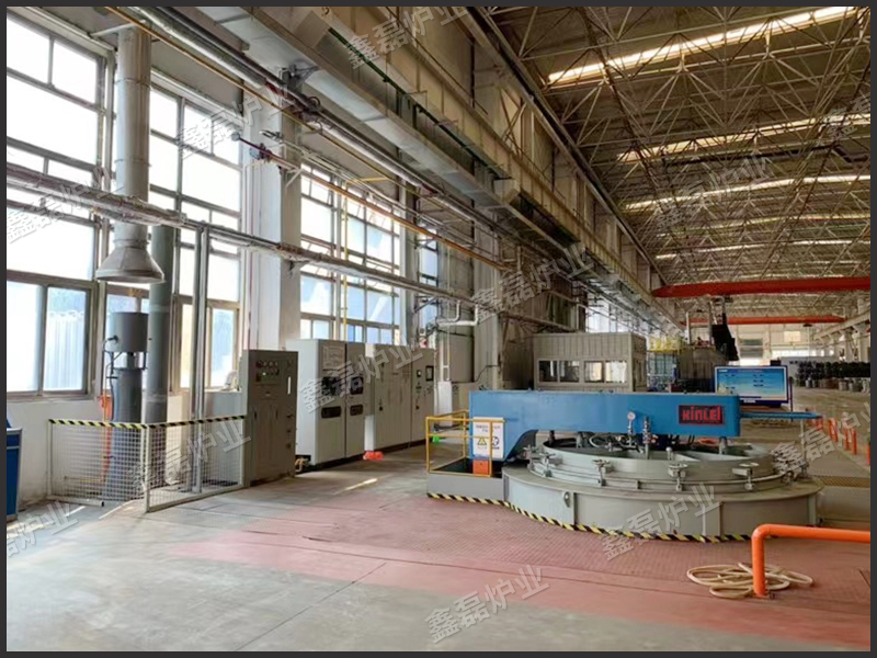 大型井式渗碳炉